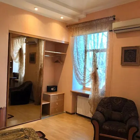 Mini-Hotel In The Very Heart Of Odessa Exterior photo